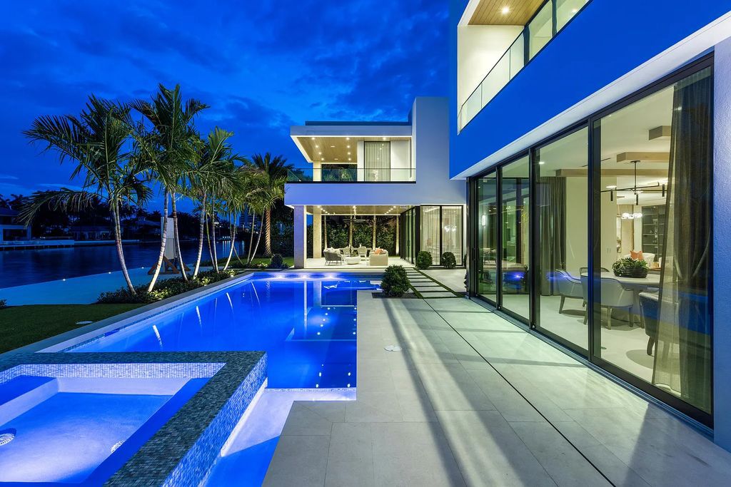 1099 Spanish River Rd, Boca Raton, Florida. New Gated Architectural Intracoastal Masterpiece on Boca Raton's sought-after Spanish River Road in 'The Estate Section' by renowned Builder JH Norman and the famed Brenner Architectural Group. Clean and crisp lines execute modern living at this top-tier level of style. A short distance to The Boca Raton & Beach Club