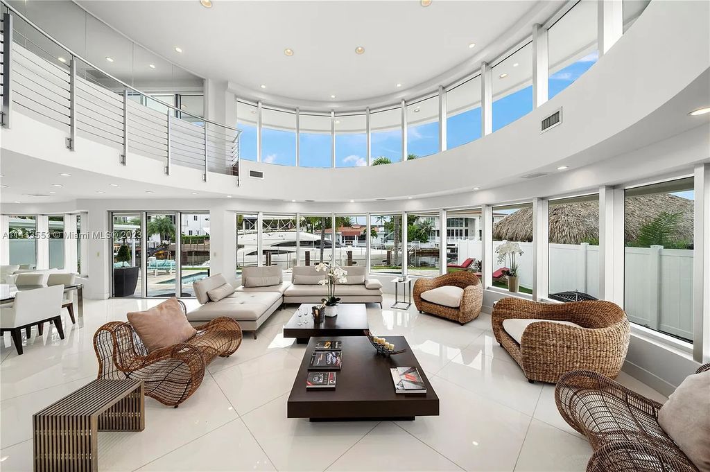 3344 NE 167th St, North Miami Beach, Florida. Sleekest, All Modern, Mint - Better than 2024 Design, BEST IN CLASS on the Market! 80 FT on Water with outfitted Dock for Ocean Access. Front Electric Gate and Elevator. Impact Windows, a NATURAL LIGHT MASTERPIECE