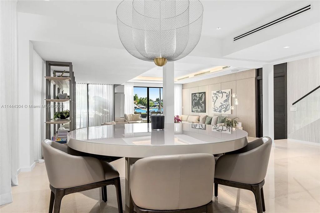 This 4 bedroom, 4 bathroom single-family home is located in the heart of Miami Beach and features an impeccable modern open-concept layout, high-end fixtures and finishes, and an incredible backyard with water features, lush landscaping, and 60 feet of waterfrontage.