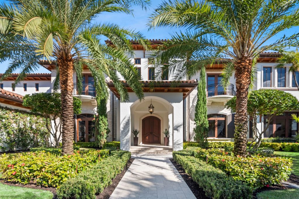 This luxurious estate in the exclusive Sunrise Key neighborhood of Fort Lauderdale offers stunning river views, a coveted point lot location, and high-end finishes throughout. The main house features marble floors, soaring ceilings, floor-to-ceiling windows, and an open floor plan perfect for entertaining.