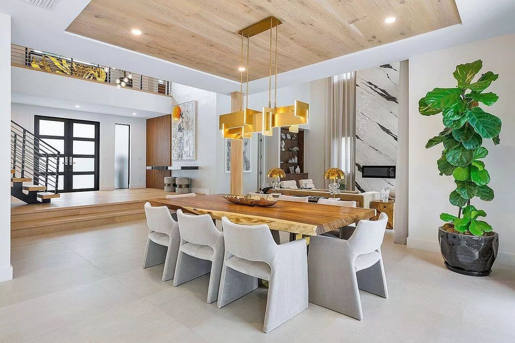 Indulge in the epitome of coastal elegance & contemporary luxury at this fully-renovated 5-bedroom haven. Featuring unparalleled water access, a chef's kitchen & stunning outdoor spaces, this Delray Beach estate is your gateway to tropical paradise.