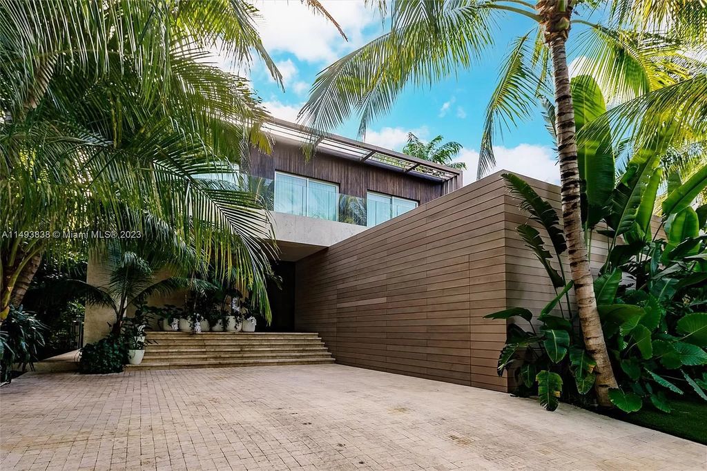 Immerse yourself in unparalleled luxury at this brand new, 5,393 sq ft waterfront masterpiece on Miami Beach's Rivo Alto Island. Featuring 6 bedrooms, 5.5 baths, breathtaking western views, and a smart-home system for effortless living, this fully furnished sanctuary is the epitome of coastal elegance.