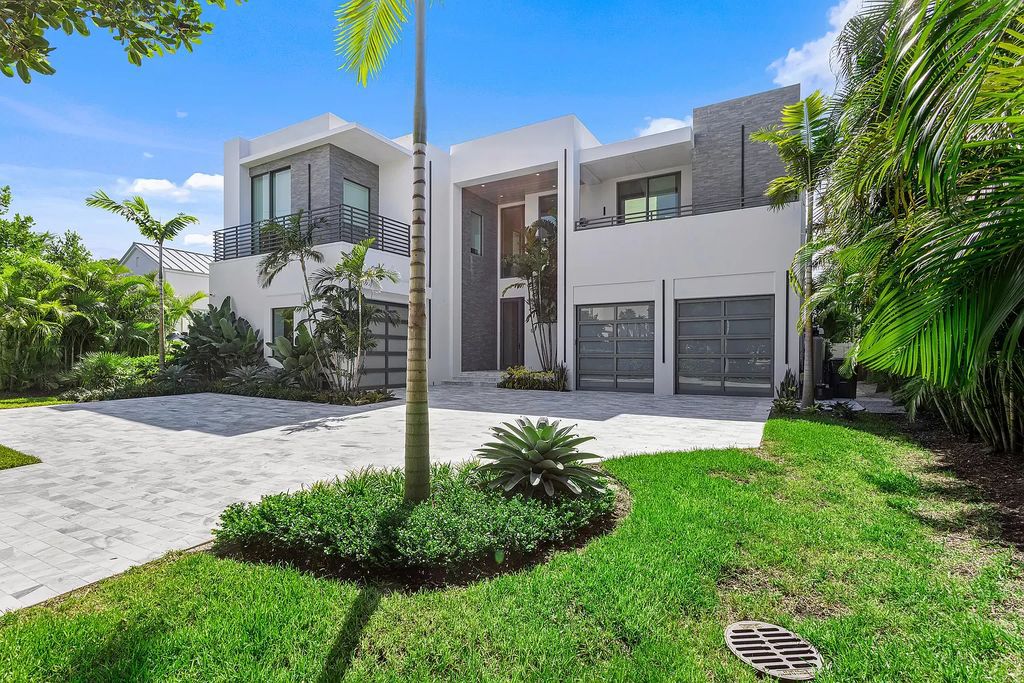 Dive into coastal living at this brand-new 5-bedroom masterpiece. Waterfront paradise with pool, dock and chic interiors steps from award-winning beaches and vibrant Delray Beach. Indoor/outdoor living redefined.