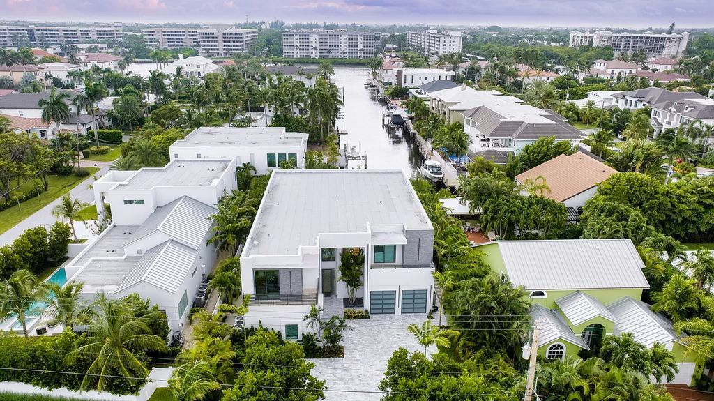 Dive into coastal living at this brand-new 5-bedroom masterpiece. Waterfront paradise with pool, dock and chic interiors steps from award-winning beaches and vibrant Delray Beach. Indoor/outdoor living redefined.