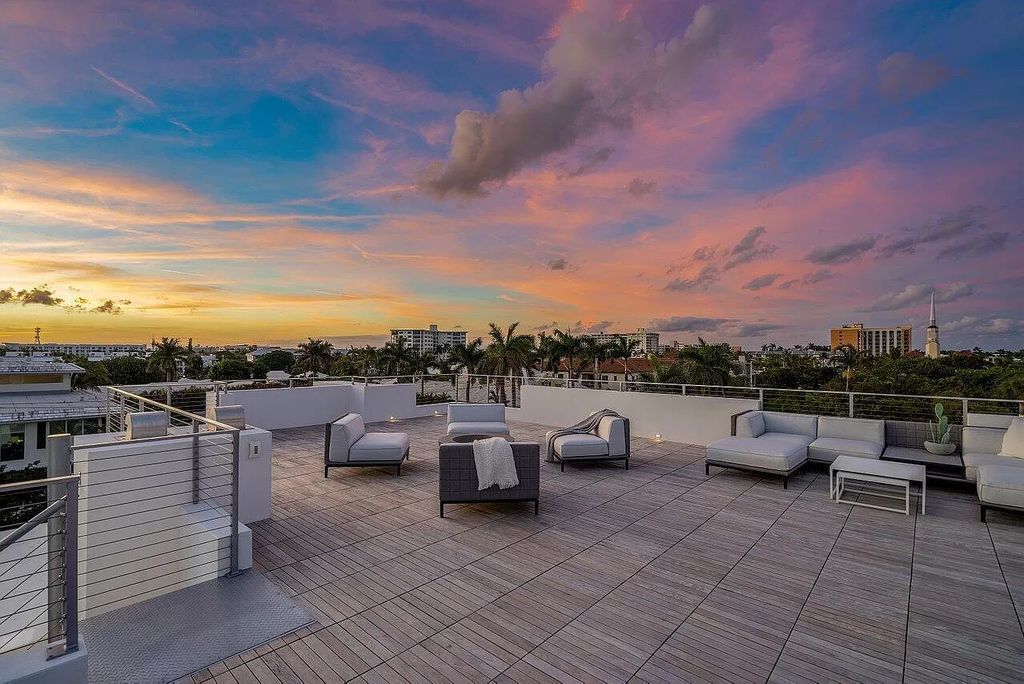 Experience Delray Beach's pinnacle of luxury living at CIELO. This architectural masterpiece boasts breathtaking ocean views, a custom glass elevator, and a rooftop oasis, all steps from the vibrant Atlantic Avenue.