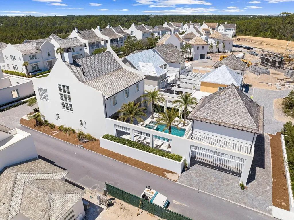 The House In Inlet Beach With Its Modern Design Creates A Light, Airy 